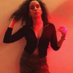 Sanya Malhotra Instagram - 🥀 📸 @anjalimehta92