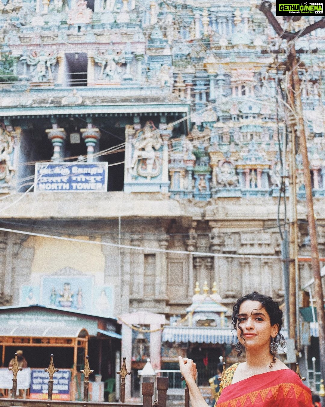 Sanya Malhotra Instagram - #meenakshisundareshwar 💕 Meenakshi Amman Temple