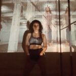 Sanya Malhotra Instagram - Always wanted to be in @beyonce ‘s video , so I planted myself in there! 💁🏻‍♀️🙌🏽