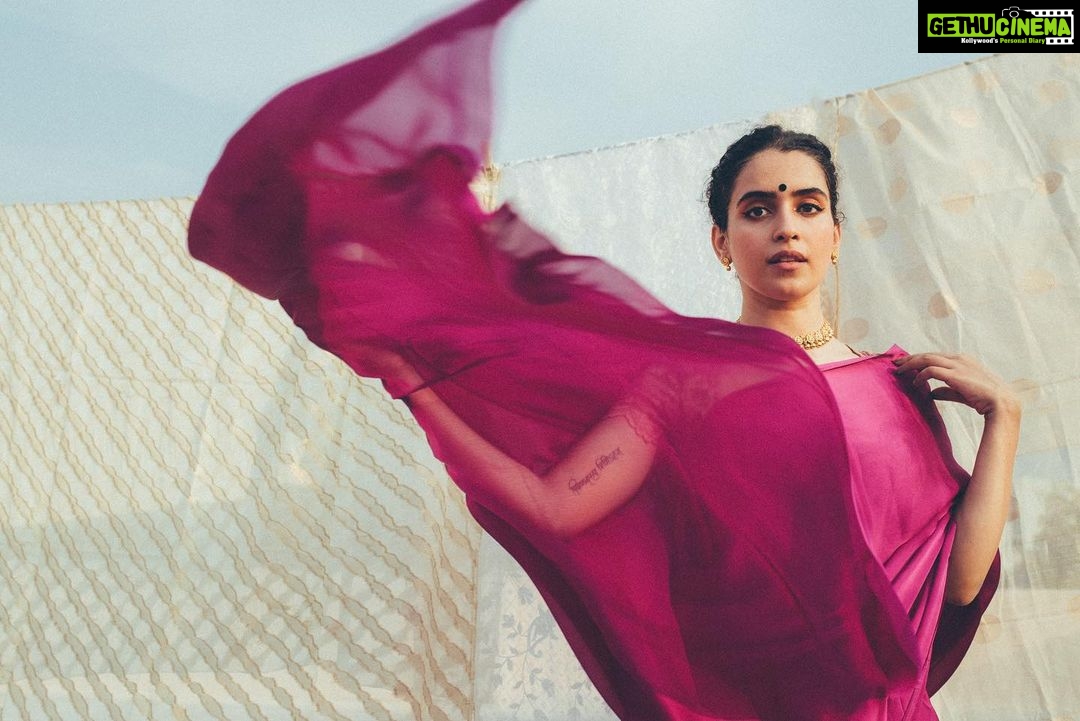 Sanya Malhotra Instagram - 💓💓💓 📸 @mayank0491 Styled by @anjalimehta92 💓💓