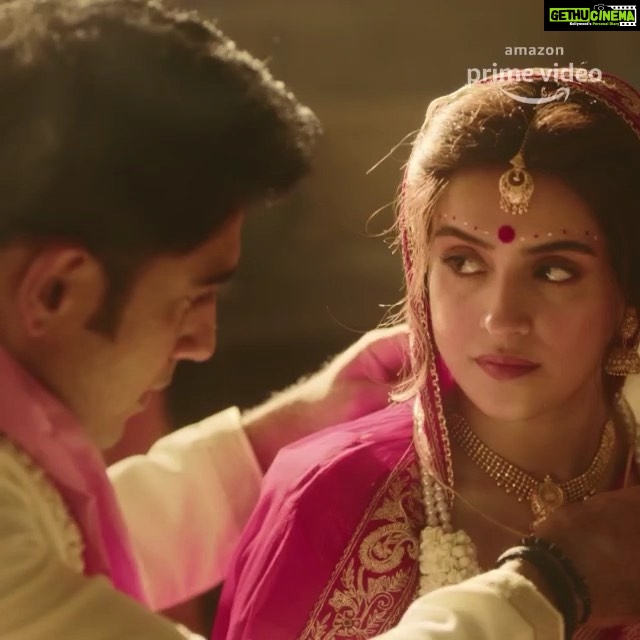 Sanya Malhotra Instagram - It's time to switch from normal to amazing with #ShakuntalaDeviOnPrime now, @PrimeVideoIN: https://amzn.to/ShakuntalaDevi @balanvidya @senguptajisshu @theamitsadh @directormenon @sonypicsprodns @ivikramix @abundantiaent @shikhaarif.sharma