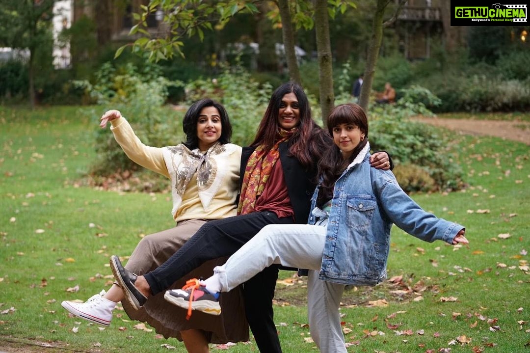 Sanya Malhotra Instagram - ππ―π€βΊοΈπ₯°π€ππ¬ππ½ @balanvidya @directormenon Meet #shakuntaladevionprime TOMORROW π€β¨πππ½
