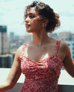 Sanya Malhotra Instagram - ☁️⛅️☁️
