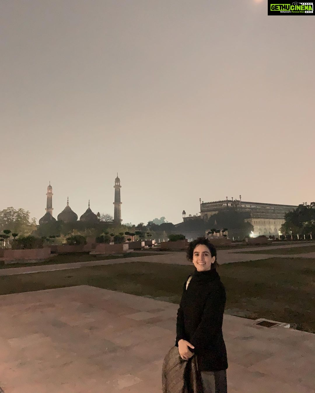 Sanya Malhotra Instagram - just a few hours left for the wrap of my film #PAGGLAIT.. ♥️ Lucknow ki bahot yaad ayegi ♥️ 📸 @rafey.mahmood
