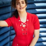 Sanya Malhotra Instagram - 💃🏻 📸 @rohanshrestha 💄 @shailja_jaiswal and @glamourbeautybysu 👗 @alliaalrufai