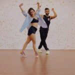 Sanya Malhotra Instagram - Can someone wefast some Naulakkhas to us 🤣 @shazebsheikh #shazebsheikhchoreography