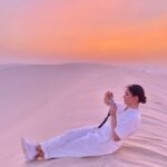 Sanya Malhotra Instagram - Click Click 📸 #WorldPhotographyDay @taras84
