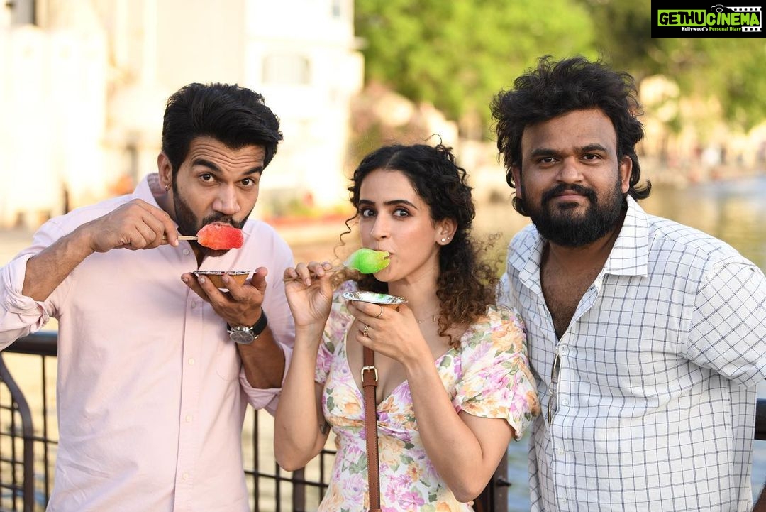 Sanya Malhotra Instagram - HIT - The First Case ka wrap with some 🍧🍧 @rajkummar_rao @saileshkolanu #BhushanKumar @tseries.official @tseriesfilms #DilRajuProductions @srivenkateswaracreations #KrishanKumar @kuldeep_rathore18 @manan_bhardwaj_official @shivchanana