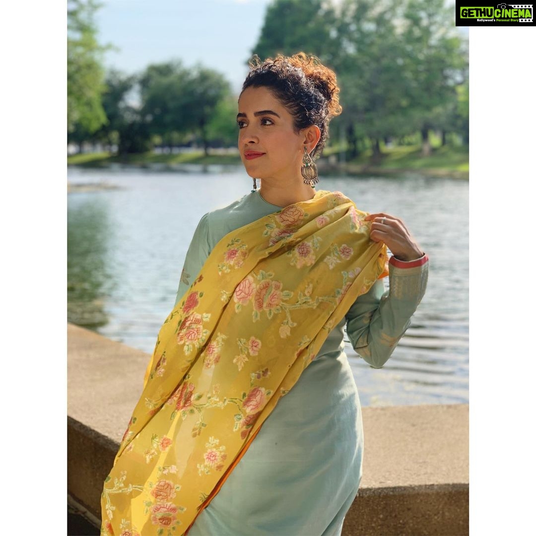 Sanya Malhotra Instagram - 💛 Styled by @shnoy09 💛 Dallas, Texas