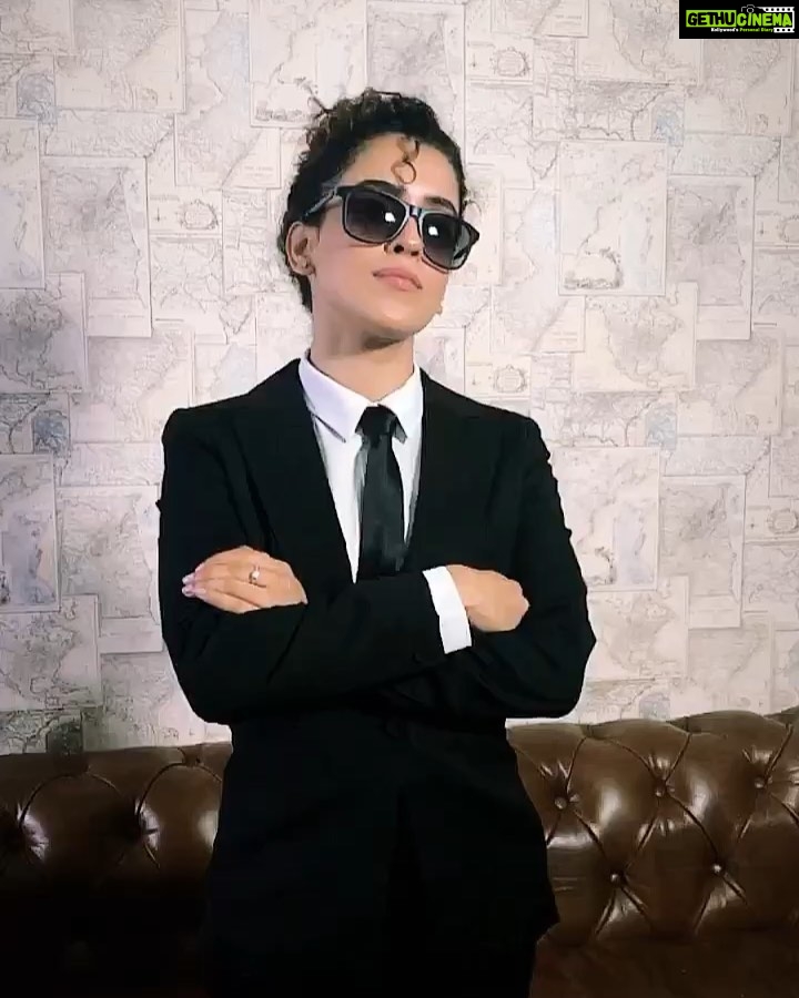 Sanya Malhotra Instagram - मेन इन ब्लैक: इंटर्नैशनल 🕶14th June 🕶 @meninblack @siddhantchaturvedi