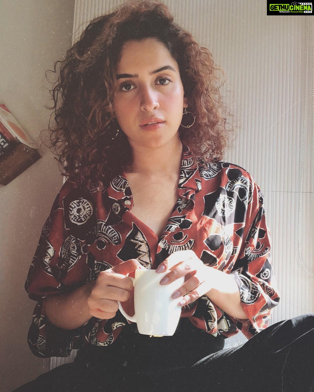 Sanya Malhotra Instagram - How I feel when there’s no coffee? Depresso ☕️😅
