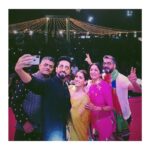 Sanya Malhotra Instagram - ♥️ @badhaaihofilm #3daystogo 📸 @ankursualy Ahemdabad City