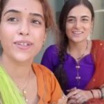 Sanya Malhotra Instagram - Happy Ganesh Chaturthi 💕 #badkichutki @pataakhamovie @radhikamadan