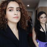 Sanya Malhotra Instagram - Chutki 👯‍♀️ badki #Pataakha ♥️