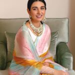 Sarah Khan Instagram - Saree may be a rainbow 🌈 draped in a cloud Smooth and luxurious liquid organza saari in rainbow shade! @laari.official www.laariofficial.com @stylebyhassan @hassanabdullahofficial 📸 @yasser.sadiq_ 💎 @kohar_jewel #laariofficial #Sarahkhan #pakistanifashion #organzasaari #styledbyhassanabdullah