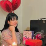 Sarah Khan Instagram - Thank you @falakshabir1 for being mine, You have spoiled me with your love(and presents 🎁) Thank you Osman bhai and Aisha for the lovely present ✨💕 I absolutely loveee ittt! Hamza and Noor you both mean the world to me.♥️💯 Lastly, I’d like to thank Alyana for peacefully sleeping through out the time so we could eat 🤪♥️ Ps. The cake is delicious 💯💕