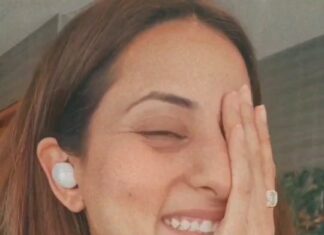 Sargun Mehta Instagram - Aisa popat bhi kissi ka hua hai.. mujhe laga flowers lekar khada hoga 🤣🤣🤣.. but the smile in the end though 🥰🥰🥰 @ravidubey2312 u r cute