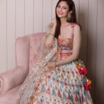 Saumya Tandon Instagram - Always feel special when I wear Indian outfit. Pictures @sachinkumarphotographyy Makeup @twinkle_makeupartist
