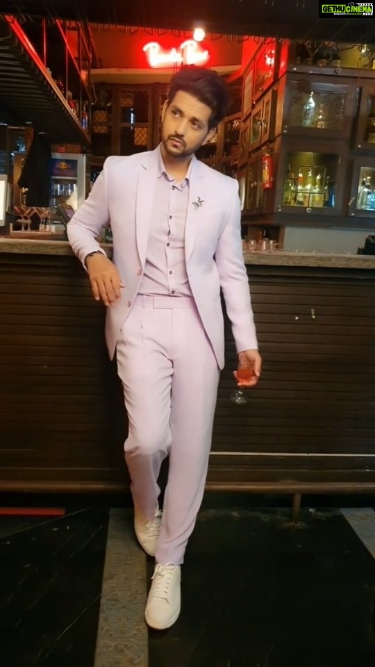 Shakti Arora Instagram - How many poses did you count? #shaktiarora