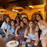 Shamita Shetty Instagram - Lunchin with the girls 👧🙆‍♀️🦋 . . . #girlslunch #lunches #fun #bastianbandra
