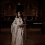 Shamna Kasim Instagram – Felicity in being a part of this joyous occasion and getting to work my magic on the hands of the beauteous and elegant @shamnakasim can never be expressed in words !! 

@shamnakasim ♥️ @shanid_asifali 

Photography : @mubashir_photography_ 
Outfit : @shemyofficial 
Event : @sugarplumclt 
Styling : @vasudevan.arun 
Makeup : @sijanmakeupartist 
Mehandi : @mehandi_maestro
Catering : @palacekitchen.caterers 
Jewellery : @mangatraineeraj Arabianbeachresort.