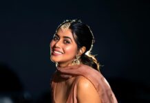 Shamna Kasim Instagram - Be happy Be bright Be you…. Styling: @vasudevan.arun Costume: @atelierstores Pics: @v_capturesphotography Jwellery: @kushalsfashionjewellery Hairstylist: @hairstylist_srinivas Personal staff: @pranay_kohli #lovemyjob #sreedevidramacompany #etvtelugu