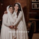 Shamna Kasim Instagram - Mother daughter duo looks absolutely stunning in a SHEMY 🦋 • • Engagement Series 🤍 • • #Bridesofshemy#Motheranddaughterduo#Handmadewithlove#SHEMY