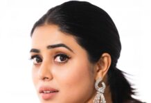 Shamna Kasim Instagram - Styled by: @impriyankasahajananda outfit: @zauca_thelabel Jewlry @kushalsfashionjewellery Pics: @v_capturesphotography Hairstylist: @hairstylist_srinivas Personal staff: @pranay_kohli #styledbypriyankasahajananda