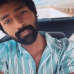 Shanthanu Bhagyaraj Instagram – உலகத்தின் ஓரம் நின்று அத்தனையும் பார்த்திருப்போம்
நடப்பவை நாடகம் என்று நாமும் சேர்ந்து நடித்திருப்போம் 🎶 🎵 
– #namuthukumar + #yuvan 🖤

#storyofourlives 
#shoot #shooting #shootdiaries #munnar #cinema #life #quotes #instagood #instagram #insta Munnar