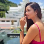 Shanvi Srivastava Instagram - I always end up falling for the classic collection and here i go once again with my @danielwellington watch and the bracelet!🤌🏼 . Avail the ongoing offer on the website, buy any watch from the Iconic Link collection and get a classic bracelet free. Additionally use my code SHANVI and get 15% off on the purchase from the website danielwellington.com . #ad #danielwellington #dwindia #shanvisrivastava