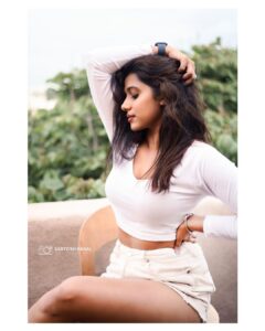 Shilpa Manjunath Instagram - Friyay💋💋

📸 @santosh_ranal_photography
#shilpamanjunath
