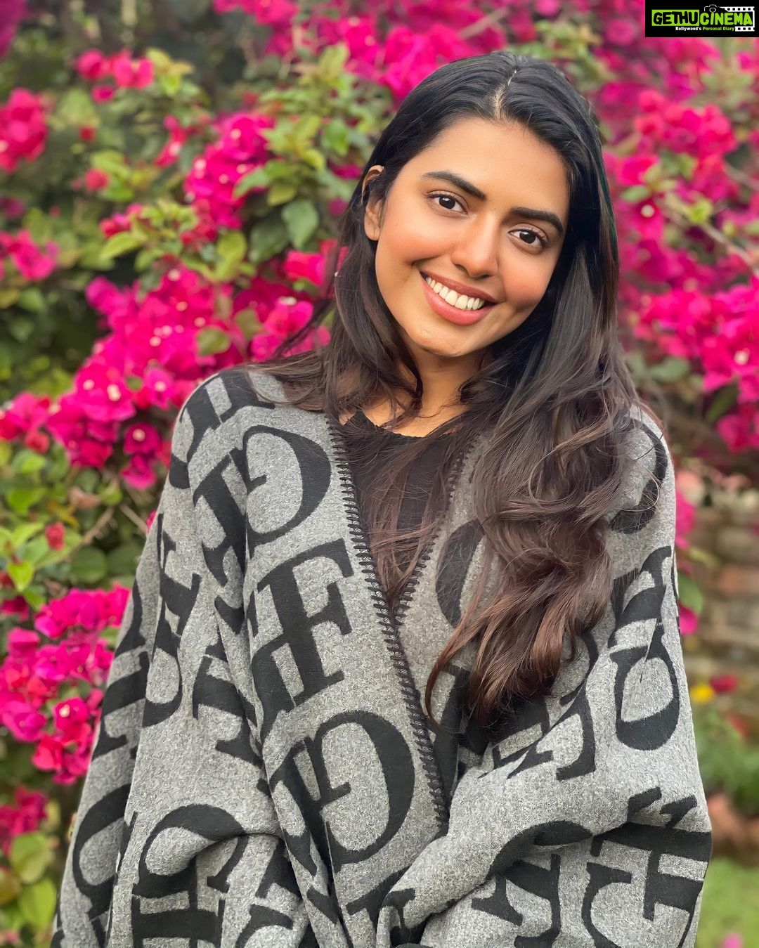 Shivani Rajashekar Instagram - Not dubai But beautiful #Kothagiri 💞 #India ❤️ Pc @shivathmikar @missindiaorg @vlccin @sephora_india @mojindia @rajnigandhasilverpearls #FeminaMissIndia2022 #JourneyToTheCrown #AndhraPradesh #Telangana #Tamilnadu #SouthZone #MissIndiaZones #DreamBelieveRealize #missindia2022shivani #missindia2022 #missindiashivanirajashekar #missandhrapradesh2022 #missap2022 #shivani4missindia #vlccfeminamissindia2022
