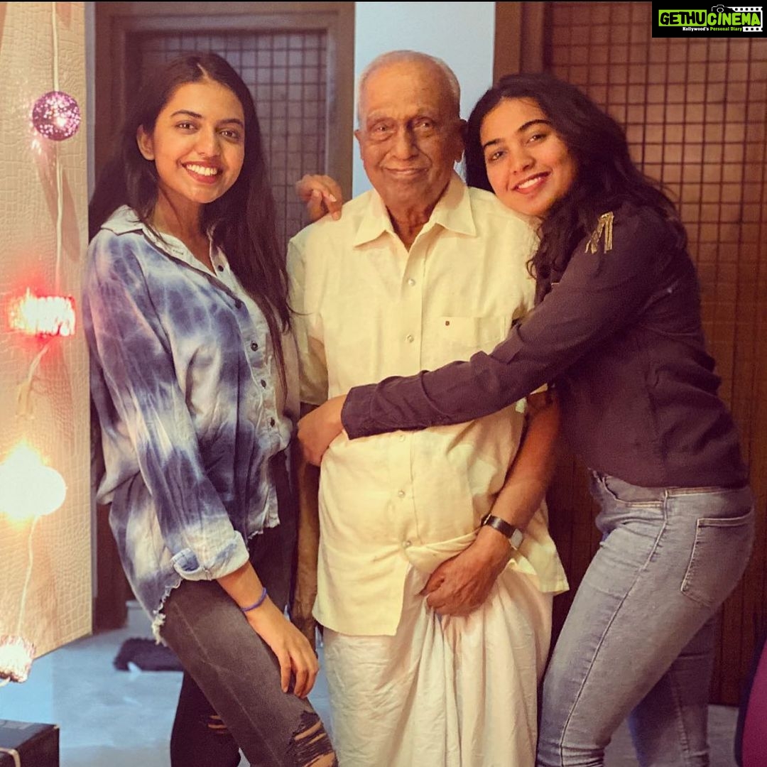 Shivani Rajashekar Instagram - Miss you Thatha ❤️