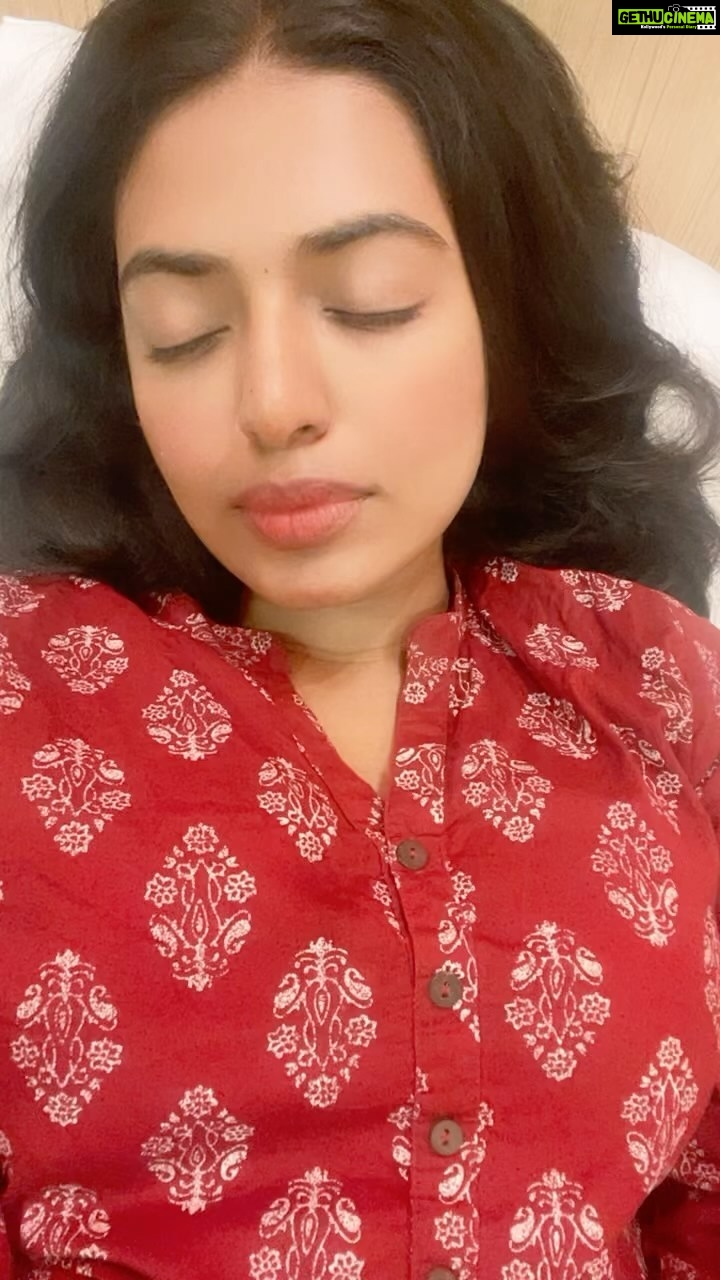 Shivani Rajashekar Instagram - @shivathmikar yea a piece of shit !