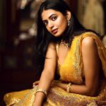 Shivani Rajashekar Instagram - Andariki Vinayaka chavithi subhakankshalu 🙏🤗🙏 Wearing @originshyderabad Styled by @aayeshaa.mariam Jewellery @radhikadiamonds Pc @karteeksivagouni @missindiaorg @vlccin @sephora_india @mojindia @rajnigandhasilverpearls #FeminaMissIndia2022 #JourneyToTheCrown #AndhraPradesh #Telangana #Tamilnadu #SouthZone #MissIndiaZones #DreamBelieveRealize #missindia2022shivani #missindia2022 #missindiashivanirajashekar #missandhrapradesh2022 #missap2022 #shivani4missindia #vlccfeminamissindia2022