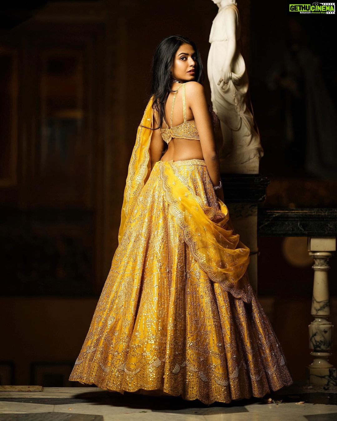 Shivani Rajashekar Instagram - Wearing @originshyderabad Styled by @aayeshaa.mariam Jewellery @radhikadiamonds Pc @karteeksivagouni @missindiaorg @vlccin @sephora_india @mojindia @rajnigandhasilverpearls #FeminaMissIndia2022 #JourneyToTheCrown #AndhraPradesh #Telangana #Tamilnadu #SouthZone #MissIndiaZones #DreamBelieveRealize #missindia2022shivani #missindia2022 #missindiashivanirajashekar #missandhrapradesh2022 #missap2022 #shivani4missindia #vlccfeminamissindia2022