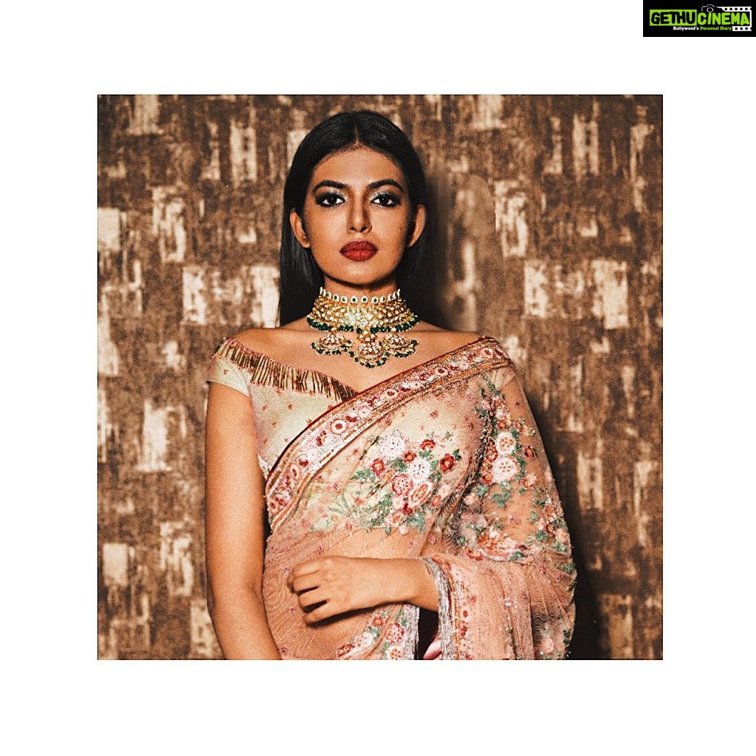 Shivani Rajashekar Instagram - Cleopatra or kilo patra? 👻 @sashivangapallicouture @missindiaorg @vlccin @sephora_india @mojindia @rajnigandhasilverpearls #FeminaMissIndia2022 #JourneyToTheCrown #AndhraPradesh #Telangana #Tamilnadu #SouthZone #MissIndiaZones #DreamBelieveRealize #missindia2022shivani #missindia2022 #missindiashivanirajashekar #missandhrapradesh2022 #missap2022 #shivani4missindia #vlccfeminamissindia2022