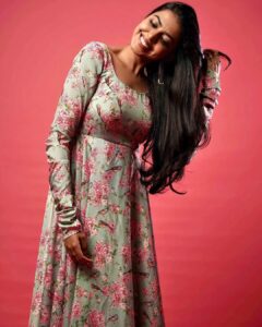 Shivani Rajashekar Instagram - Wearing this beautiful dress from @geethikakanumilli ✨ Styled by @shefalideora_ 💞 Styling assistant @mythri_g ❤️ Pc @abhishek_pallati
