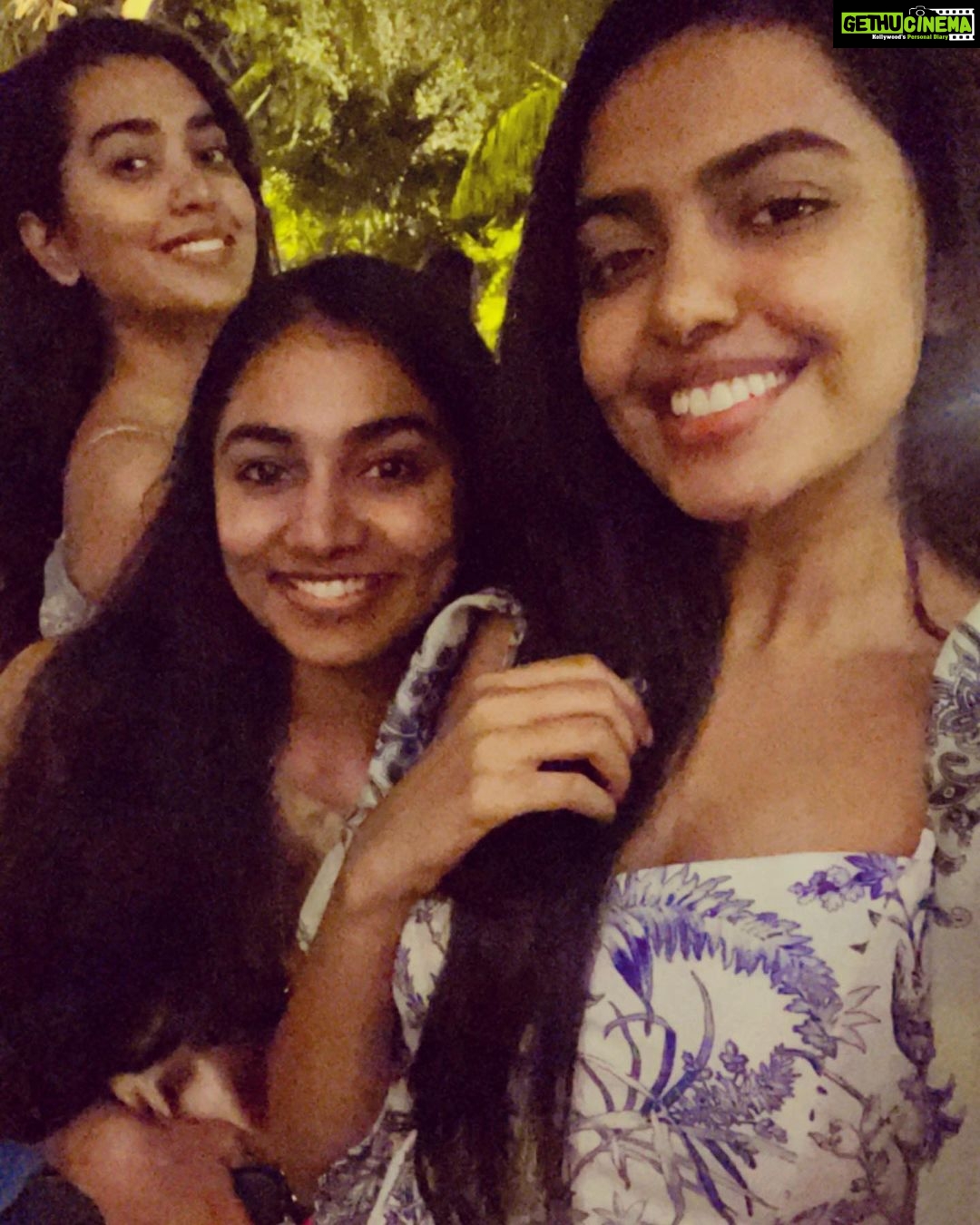 Shivani Rajashekar Instagram - #AnuAnuvuManasa ๐ Diariesโฃ๏ธ Day #2 #3 #4 #5 At #NAR house scenes ๐๐ฅ๐