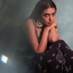 Shivani Rajashekar Instagram - Styled by @officialanahita Outfit: @keerthikadireofficial Pic: @abhishek_pallati @missindiaorg @vlccin @sephora_india @mojindia @rajnigandhasilverpearls #FeminaMissIndia2022 #JourneyToTheCrown #AndhraPradesh #Telangana #Tamilnadu #SouthZone #MissIndiaZones #DreamBelieveRealize #missindia2022shivani #missindia2022 #missindiashivanirajashekar #missandhrapradesh2022 #missap2022 #shivani4missindia #vlccfeminamissindia2022