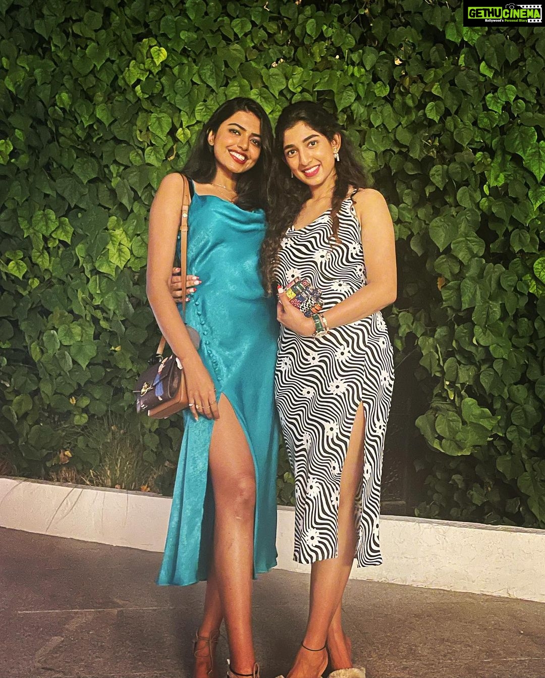Shivani Rajashekar Instagram - Dubai dairies!! @missindiaorg @vlccin @sephora_india @mojindia @rajnigandhasilverpearls #FeminaMissIndia2022 #JourneyToTheCrown #AndhraPradesh #Telangana #Tamilnadu #SouthZone #MissIndiaZones #DreamBelieveRealize #missindia2022shivani #missindia2022 #missindiashivanirajashekar #missandhrapradesh2022 #missap2022 #shivani4missindia #vlccfeminamissindia2022