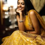 Shivani Rajashekar Instagram - Andariki Vinayaka chavithi subhakankshalu 🙏🤗🙏 Wearing @originshyderabad Styled by @aayeshaa.mariam Jewellery @radhikadiamonds Pc @karteeksivagouni @missindiaorg @vlccin @sephora_india @mojindia @rajnigandhasilverpearls #FeminaMissIndia2022 #JourneyToTheCrown #AndhraPradesh #Telangana #Tamilnadu #SouthZone #MissIndiaZones #DreamBelieveRealize #missindia2022shivani #missindia2022 #missindiashivanirajashekar #missandhrapradesh2022 #missap2022 #shivani4missindia #vlccfeminamissindia2022