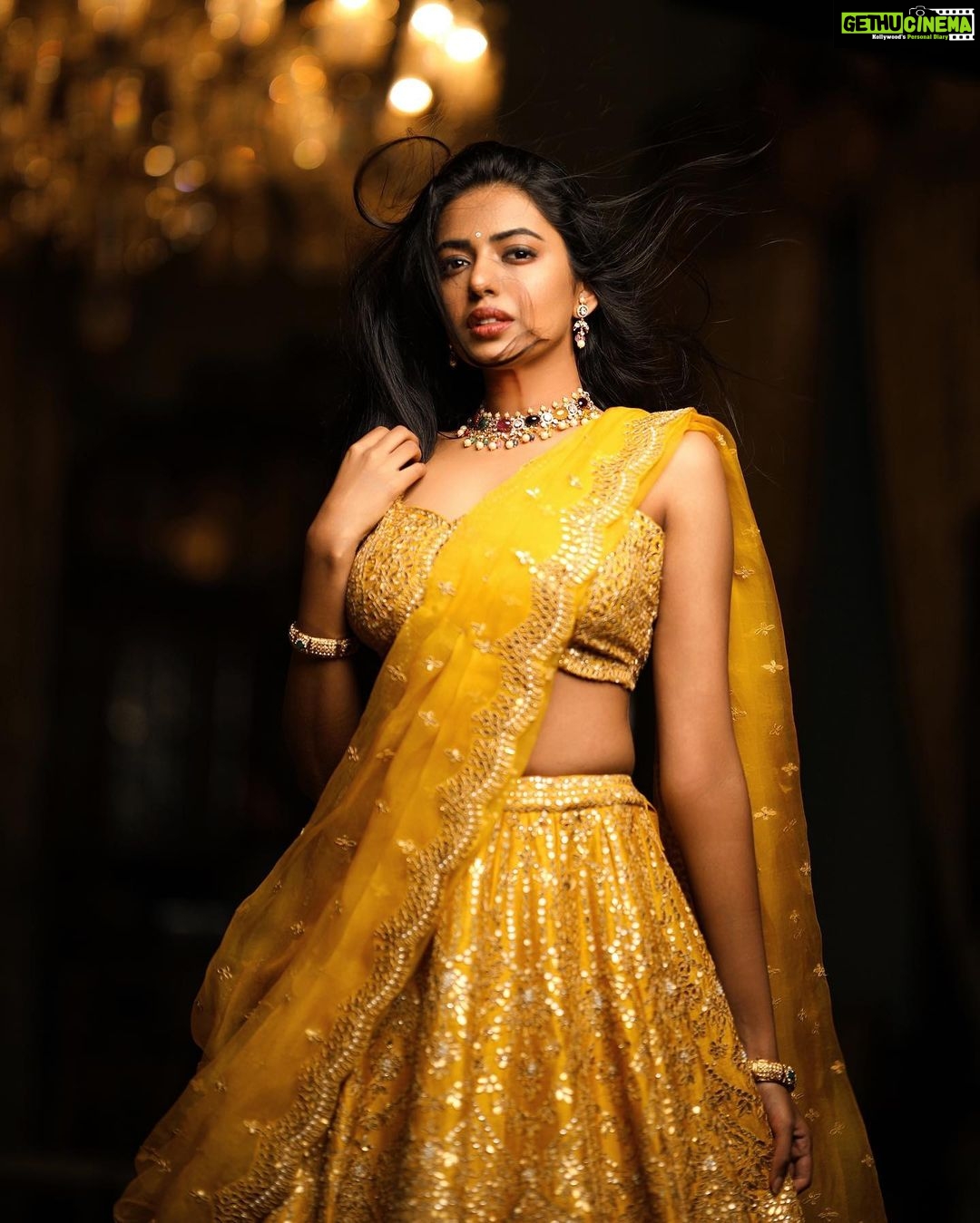 Shivani Rajashekar Instagram - Styled by @aayeshaa.mariam Wearing @originshyderabad Jewellery @radhikadiamonds ❤️ Pc @karteeksivagouni 🤗 @missindiaorg @vlccin @sephora_india @mojindia @rajnigandhasilverpearls #FeminaMissIndia2022 #JourneyToTheCrown #AndhraPradesh #Telangana #Tamilnadu #SouthZone #MissIndiaZones #DreamBelieveRealize #missindia2022shivani #missindia2022 #missindiashivanirajashekar #missandhrapradesh2022 #missap2022 #shivani4missindia #vlccfeminamissindia2022