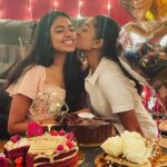 Shivani Rajashekar Instagram - My bujjukus 💞 #TBT #bday #allaboutmybirthday @sharaninarayanaofficial thank u so much for the yummy cake papa💕 Ps: I’m not there in the last pic cuz they were too busy clicking pics of their own 😏 I still love them though 😏💗😏