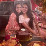 Shivani Rajashekar Instagram - My bujjukus 💞 #TBT #bday #allaboutmybirthday @sharaninarayanaofficial thank u so much for the yummy cake papa💕 Ps: I’m not there in the last pic cuz they were too busy clicking pics of their own 😏 I still love them though 😏💗😏