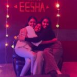 Shivani Rajashekar Instagram - Happy Birthday Darling @yourseesha ❤️🤗😘🎉🎊🎂❤️ love u so much 💞 #peaches Becs u love it 💁🏻‍♀️