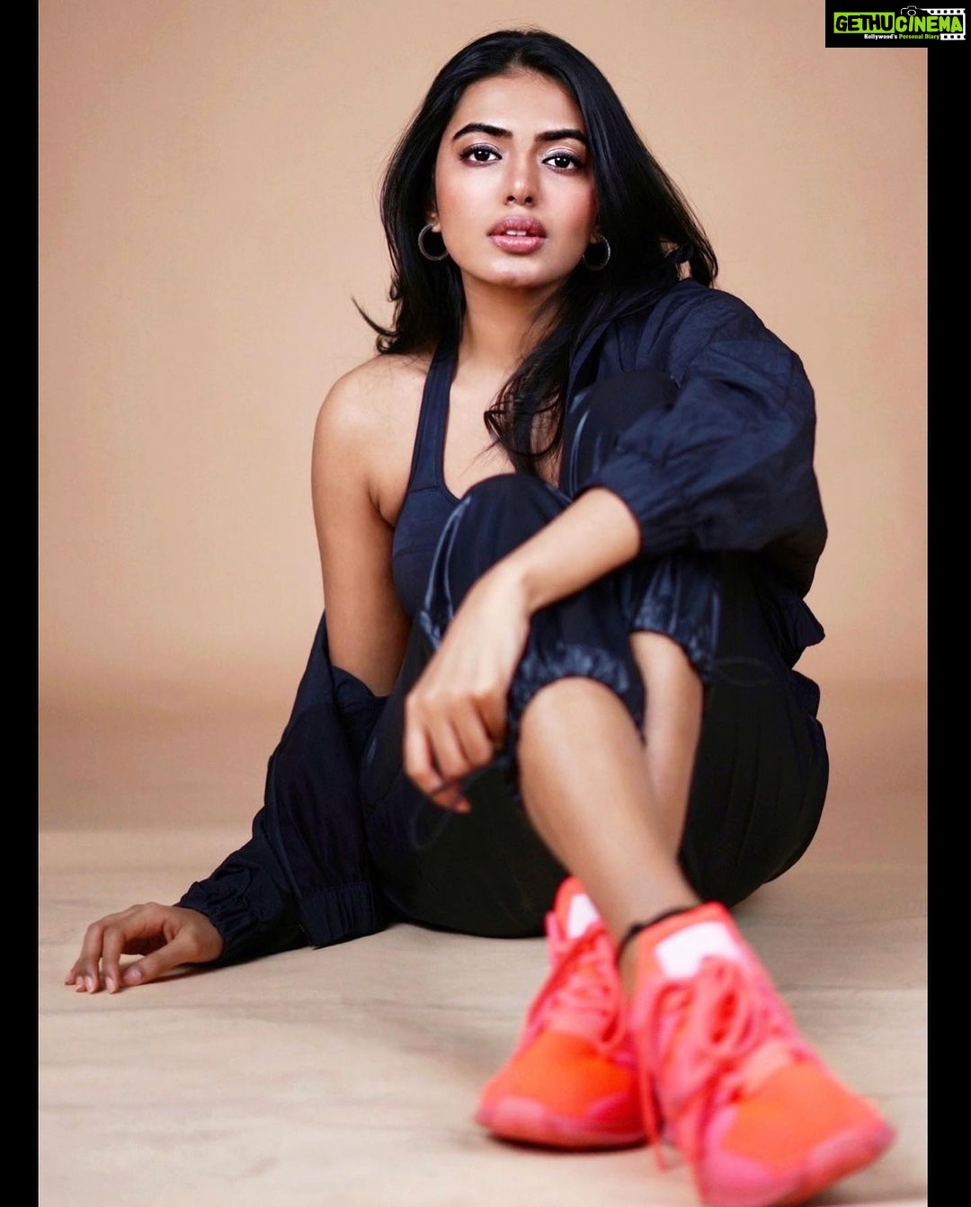 Shivani Rajashekar Instagram - Few more π€ Styling @lankasanthoshi π Pc @dvs.photography @missindiaorg @vlccin @sephora_india @mojindia @rajnigandhasilverpearls #FeminaMissIndia2022 #JourneyToTheCrown #AndhraPradesh #Telangana #Tamilnadu #SouthZone #MissIndiaZones #DreamBelieveRealize #missindia2022shivani #missindia2022 #missindiashivanirajashekar #missandhrapradesh2022 #missap2022 #shivani4missindia #vlccfeminamissindia2022