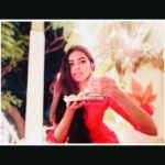 Shivani Rajashekar Instagram - ✨ Pc @shivathmikar 💋