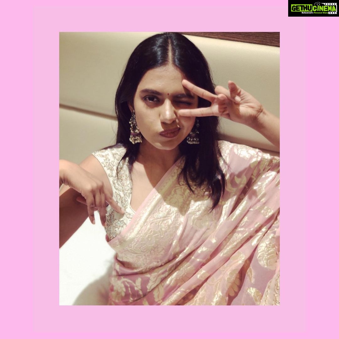 Shivani Rajashekar Instagram - 💕 Wearing - @varuni_couture Jewellery- @orafojewels Styling - @lankasanthoshi Pc - shivkutty ❤️ @shivnivasse