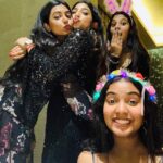 Shivani Rajashekar Instagram - ✨👯‍♀️👯‍♀️✨